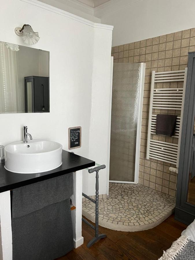 Les Chambres De Pauline Avec Spa Et Climatisation Albertville Exteriör bild